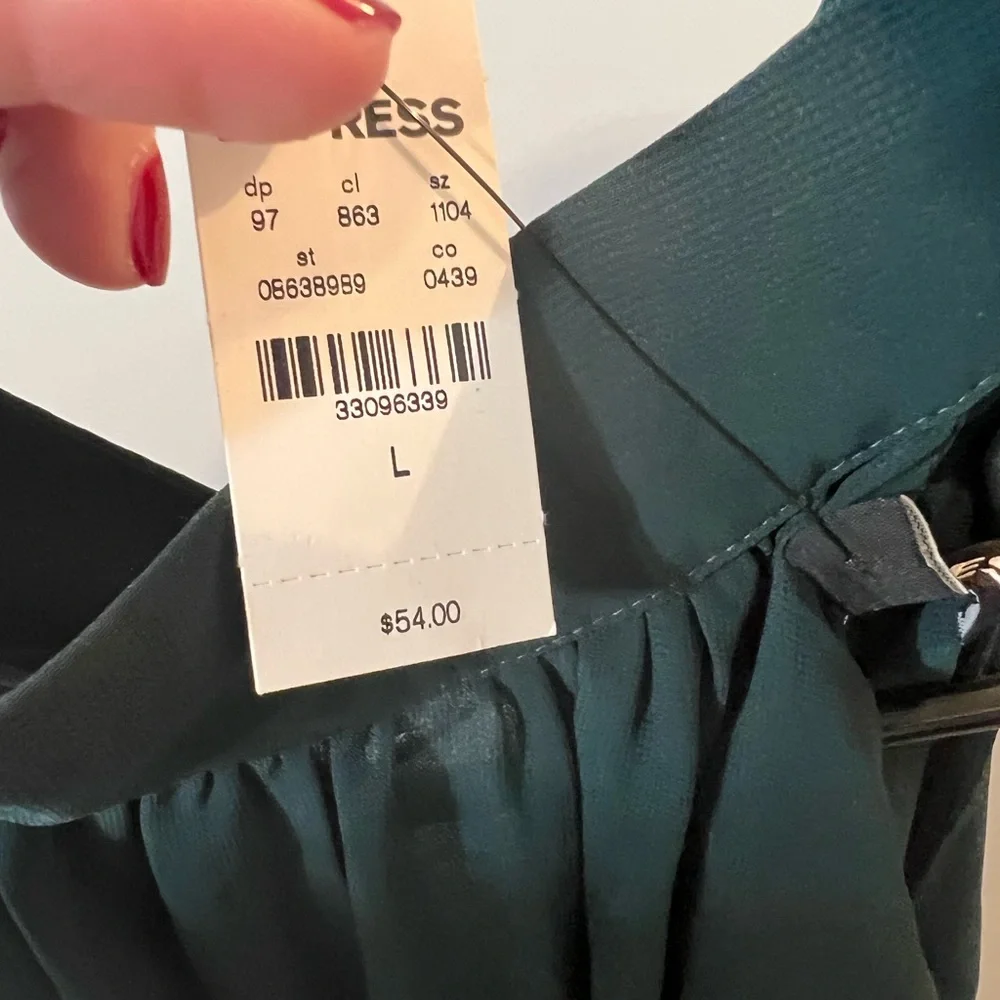 Express Halter Blouse - Picture 3 of 3